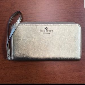 Kate Spade Wristlet Wallet